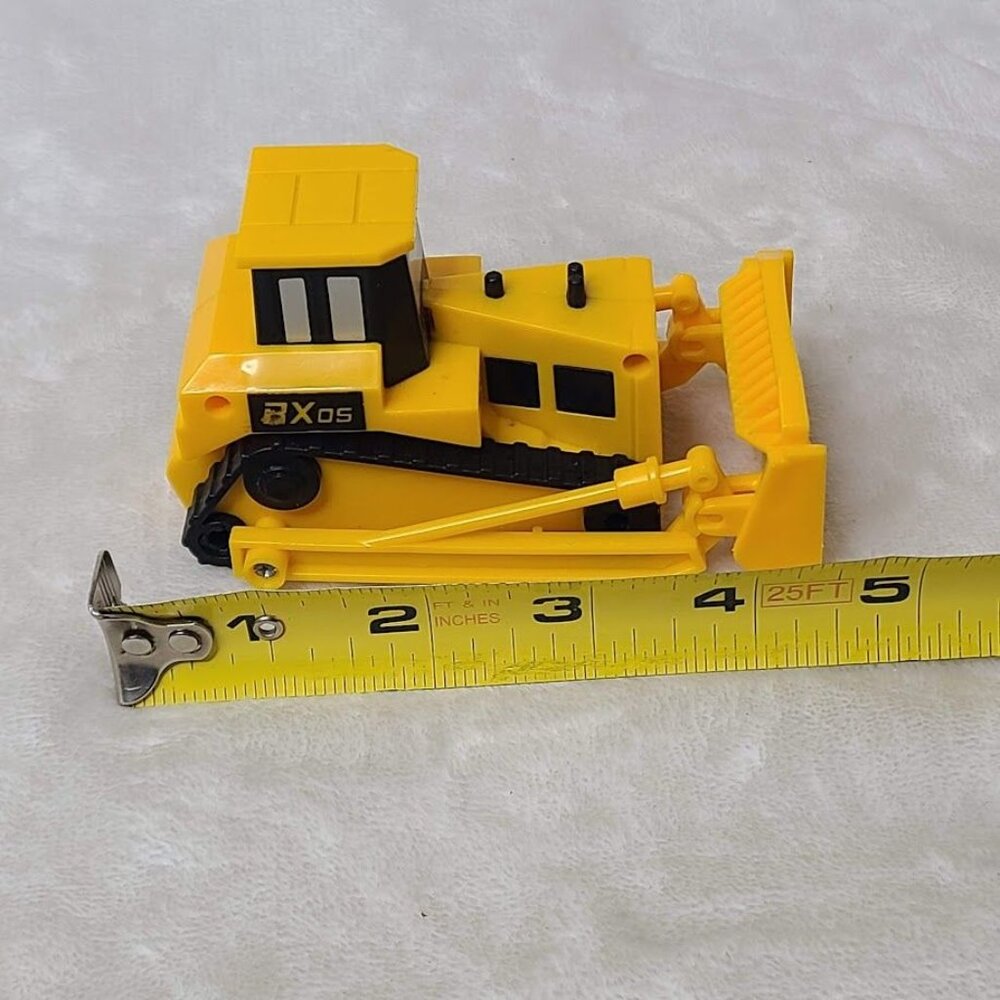 Yellow Plastic Toy Bulldozer With Movable Front Blade - Picture 7 of 7